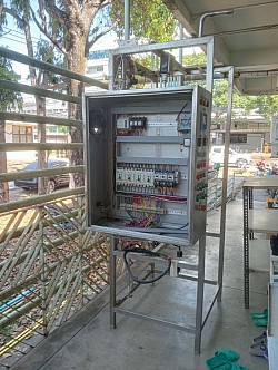 งานซ่อมใหญ่ เครื่องทำน้ำกลั่น ส่วนงานผลิตยา โรงพยาบาลพะเยา